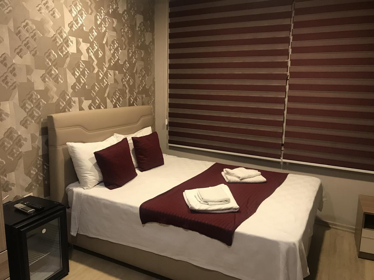 Altinboynuz Family Hotel Istanbul Bagian luar foto