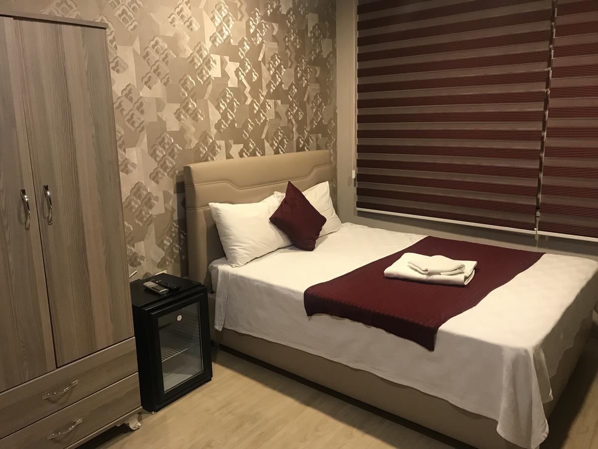 Altinboynuz Family Hotel Istanbul Bagian luar foto